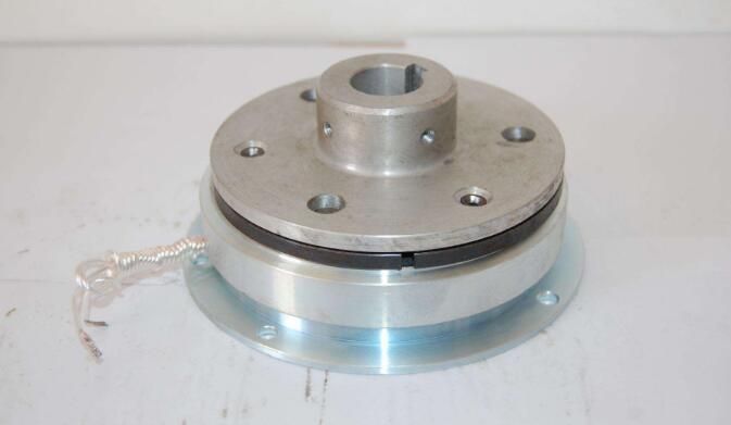 Ӱ푺Ϸ�늴��x����​��ݔϵ�y�ľ��Ⱥ�ʹ�É���